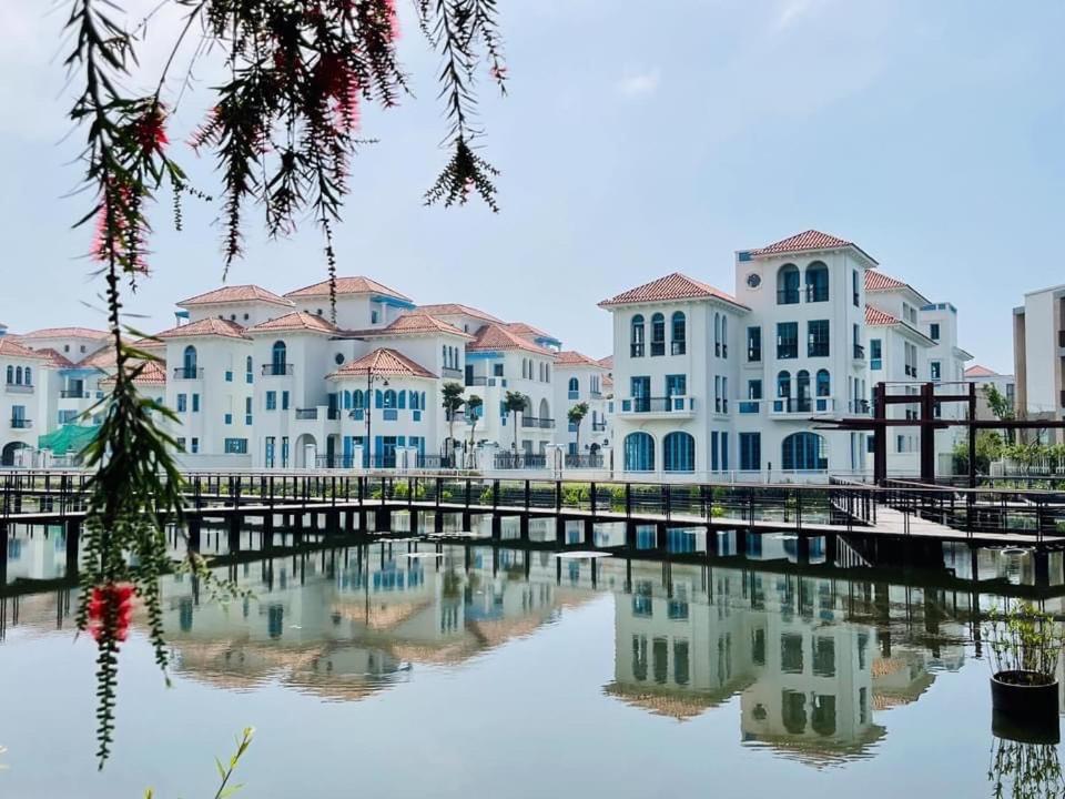 Herriot Ha Long Hotel Exterior photo